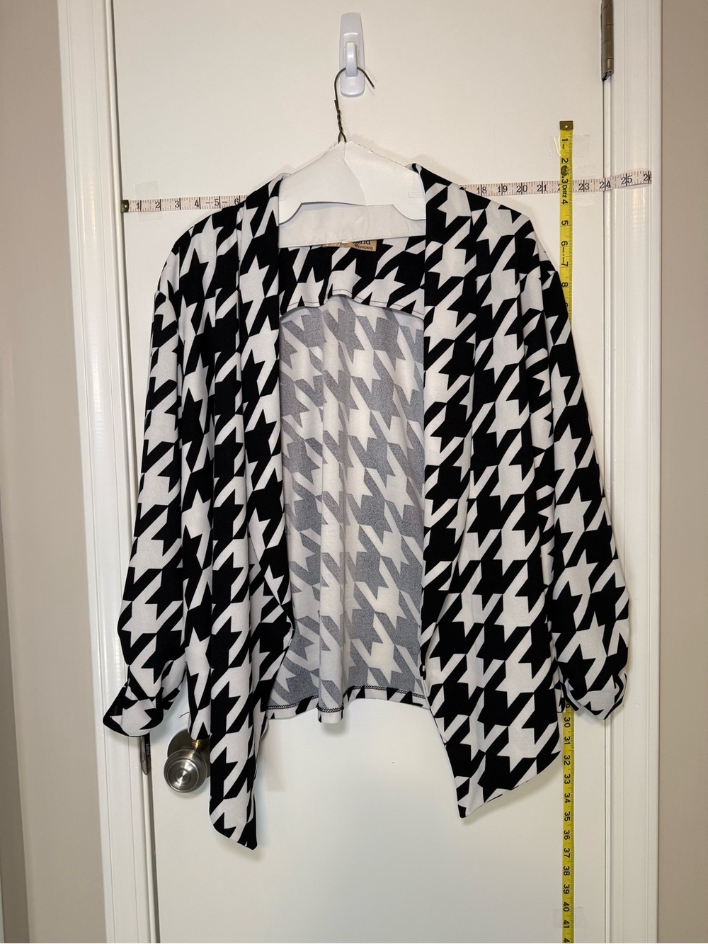 Plus Size Black & White Houndstooth Open-Front Women's Jacket